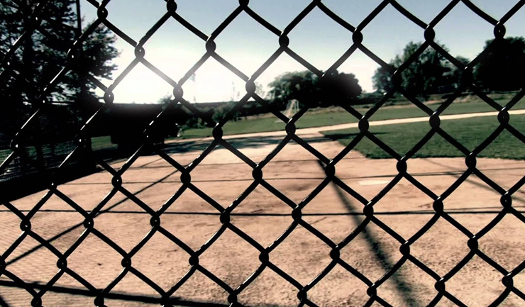 chain-link-baseball-softball-fence