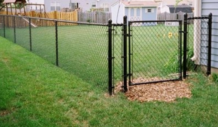 residential-chain-link-fencing